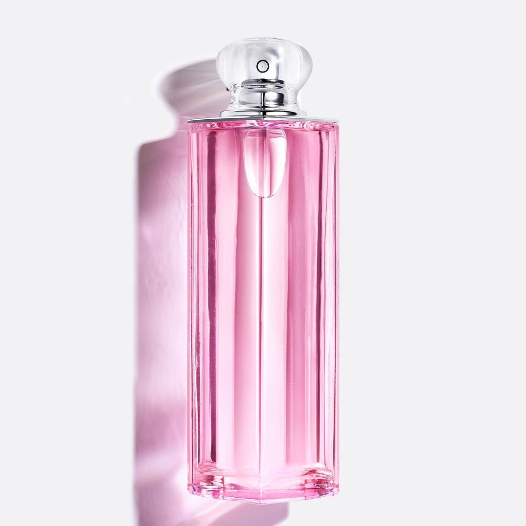 Rosy Addict Glow Essencie 